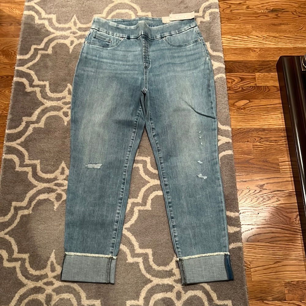 So slimming pull on jeans